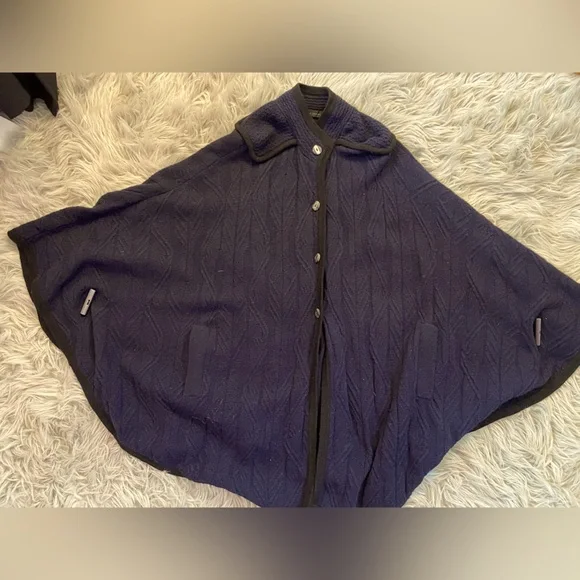 Marc By Marc Jacobs Sweaters Marc By Marc Jacobs Ponchosweater